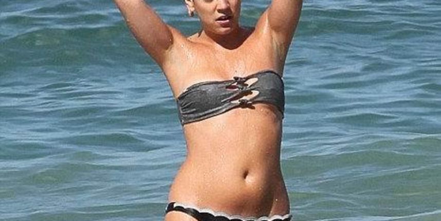 Lily Allen dobro stoji celulit na guzi (Tportal.hr)