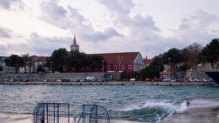 Tramontana u Zadru 17. prosinca 2011., Foto: Leo Banić Tramontana u Zadru 17. prosinca 2011., Foto: Leo Banić