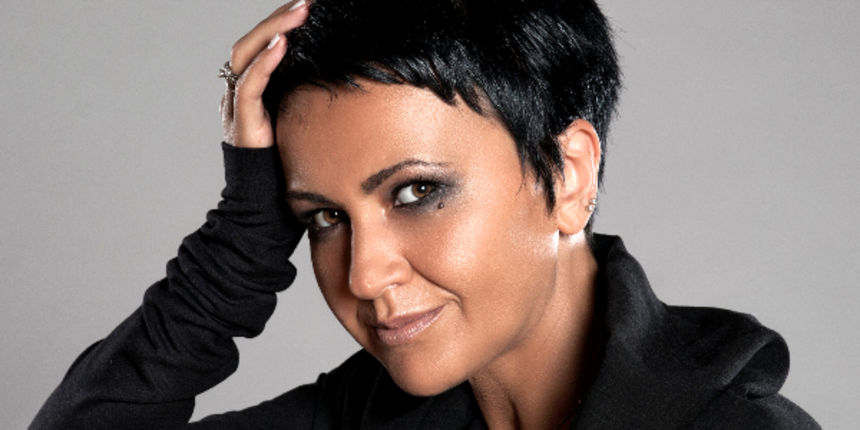 Amira Medunjanin na Tvrđavi sv. Mihovila 31. srpnja Amira Medunjanin na Tvrđavi sv. Mihovila 31. srpnja