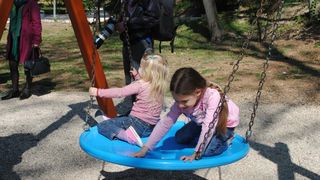 Perivoj Vladimira Nazora uređen u sklopu projekta “Zeleni otoci” Perivoj Vladimira Nazora uređen u sklopu projekta “Zeleni otoci”