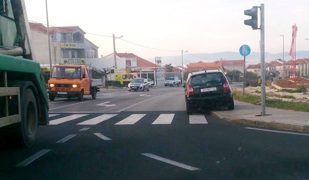 Parkirao na križanju Hrvatskog sabora i Puta Bokanca