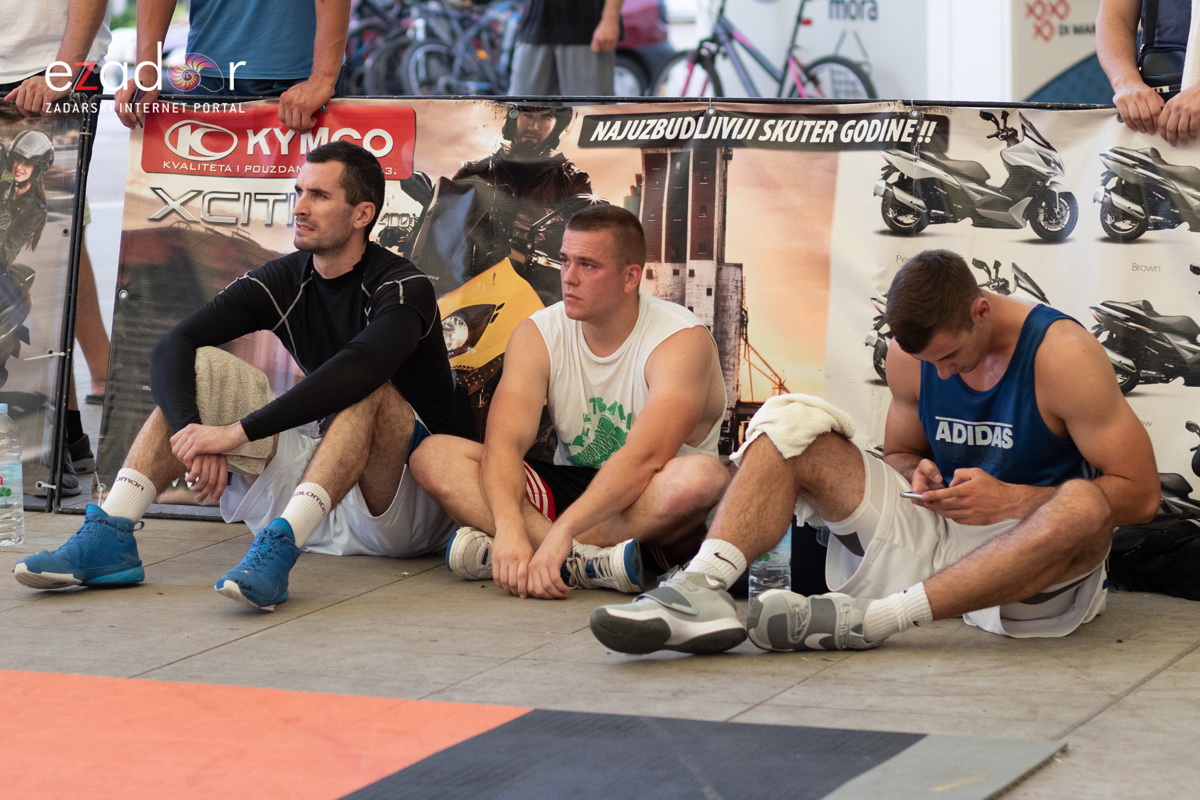 3×3 Basket Tour @ City Galleria