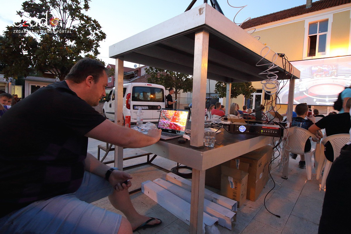 Bibinje: Navijanje za Vatrene i fešta nakon pobjede nad Rusijom