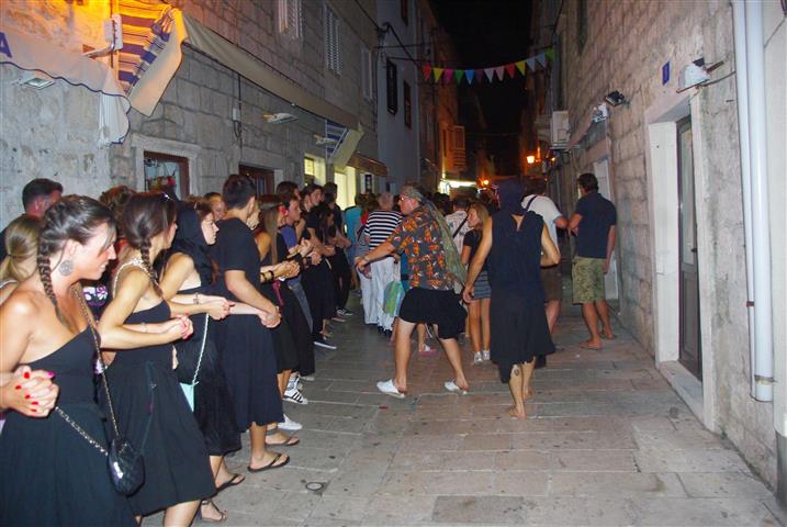 Paški ljetni karneval