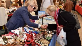 Image 378763 (auto) Image 378763 (auto)