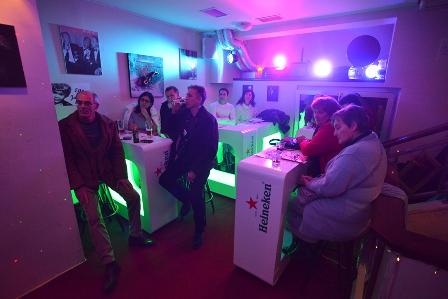 Večer poezije – Riječi iznad svega i Balboa band u Backstage baru