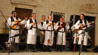 Image 1176161 (auto)