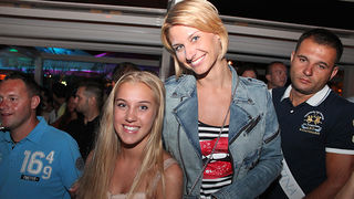 Severina na Ponton Festivalu, 30. srpnja (foto:Saša Čuka) Severina na Ponton Festivalu, 30. srpnja (foto:Saša Čuka)