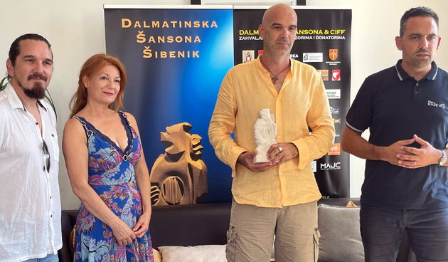 Pobjednik 27. Dalmatinske šansone Šibenik po glasovima publike ipak je Mladen Grdović