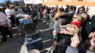 Velikom gastro-eno feštom na Forumu završen 2. “Tuna, Sushi & Wine Festival” Velikom gastro-eno feštom na Forumu završen 2. “Tuna, Sushi & Wine Festival”