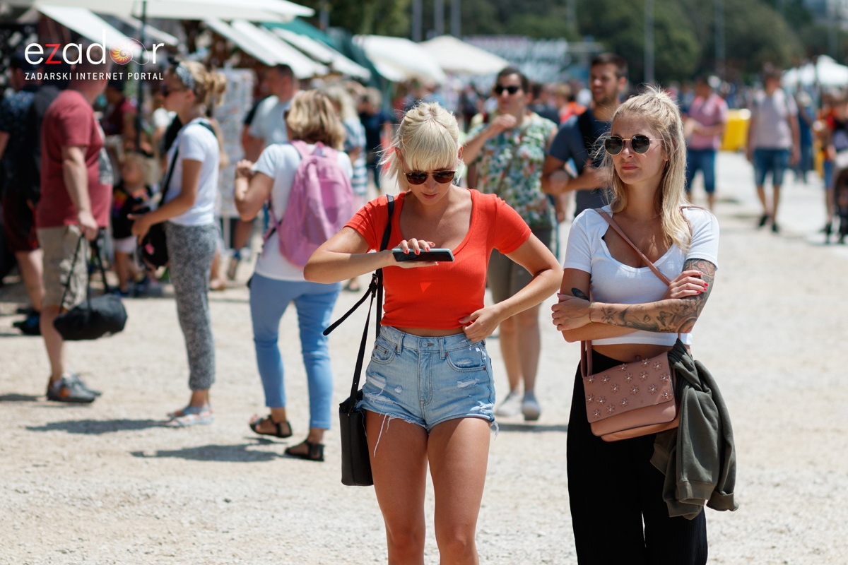 Đir po gradu, subotnja špica 13. srpnja 2019. Đir po gradu, subotnja špica 13. srpnja 2019.