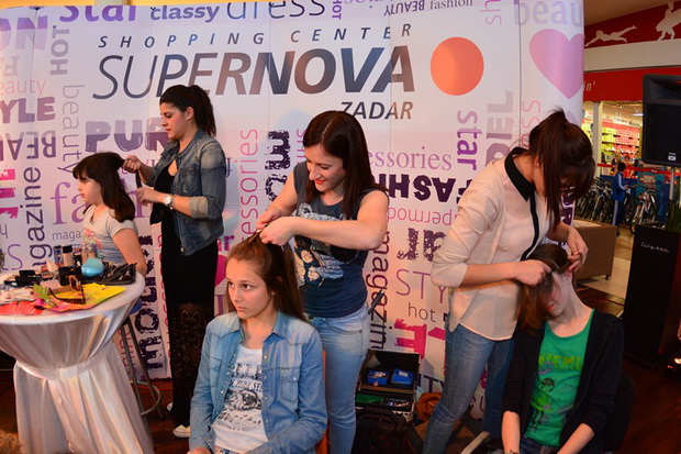 Supernova: Večer super popusta 17. svibnja 2014. Foto: Iva Perinčić Supernova: Večer super popusta 17. svibnja 2014. Foto: Iva Perinčić