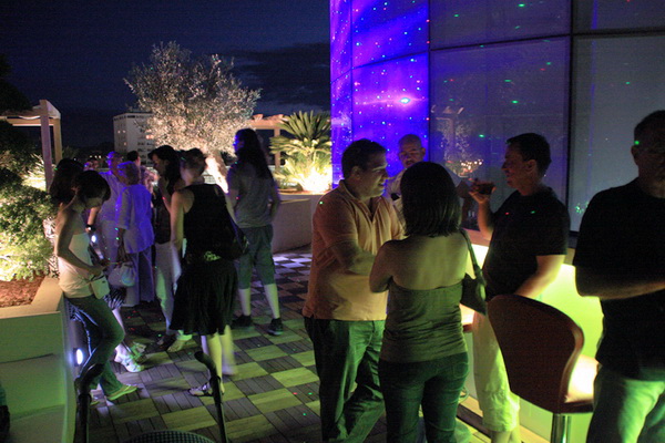 Dali bar: Party u povodu predpremijere filma Bruno