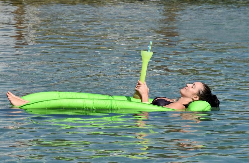 Tisno: Početak Garden Festivala napunio plaže turistima iz cijele Europe, Photo: Hrvoje Jelavic/PIXSELL Tisno: Početak Garden Festivala napunio plaže turistima iz cijele Europe, Photo: Hrvoje Jelavic/PIXSELL