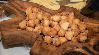 U Vrtovima lunjskih maslina održana 12. Lunjska maslinada. Foto: Vinko Pešić