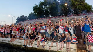 Veličanstven doček četvorice zadarskih Vatrenih od Gradskog mosta do Foruma