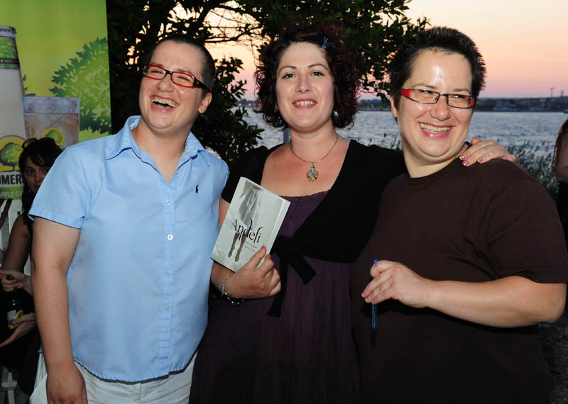 Garden: Promocija knjige Merite Arslani, foto: Nenad Marcev Garden: Promocija knjige Merite Arslani, foto: Nenad Marcev