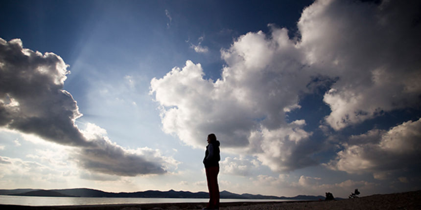 Đir po Kolovarama 1. siječnja 2013., meditacija; usamljenost; čovjek (foto:Saša Čuka)