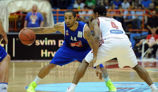 Zagreb, 290512.
Dom sportova, dvorana II. 
Druga utakmica doigravanja prvenstva Hrvatske, susret momcadi KK Cedevite i KK Cibone.
Na slici:  Wright Zachary, Draper Dontaye.
Foto: Damir Krajac / CROPIX