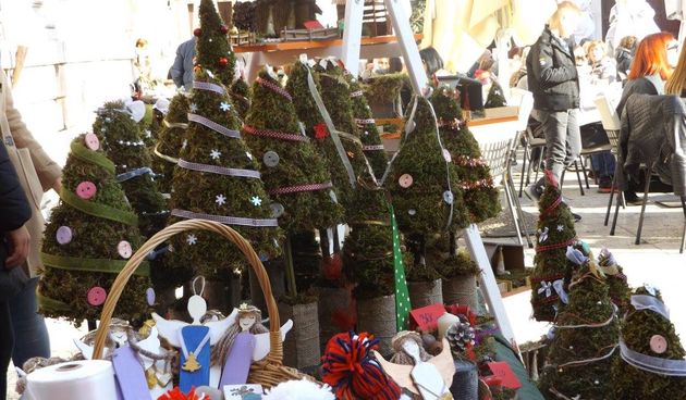 OŠ Voštarnica, zadruga Mocire, božićni ukrasi