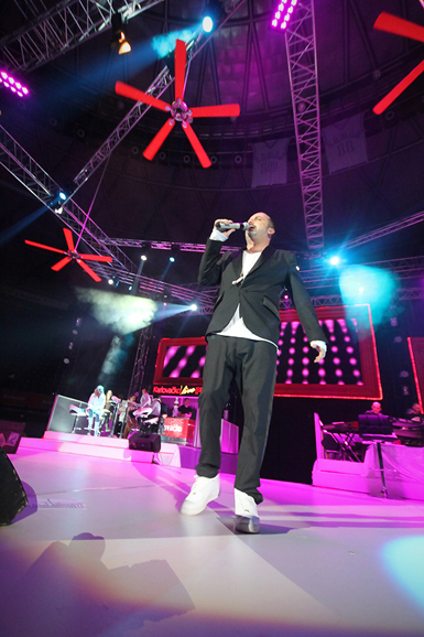 Karlovačko live 2012: Tony Cetinski na Višnjiku (foto:Saša Čuka) Karlovačko live 2012: Tony Cetinski na Višnjiku (foto:Saša Čuka)