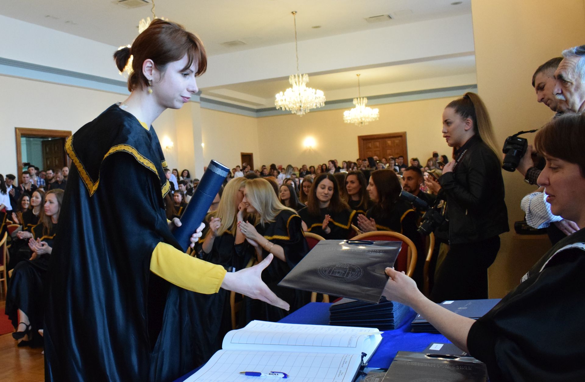 Promocija magistara u Svečanoj dvorani Sveučilišta u Zadru Promocija magistara u Svečanoj dvorani Sveučilišta u Zadru