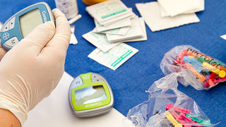 Narodni trg: Simultanka velemajstora Saša Martinović na 50 pločaa, Foto: Leo Banićć Narodni trg: Simultanka velemajstora Saša Martinović na 50 pločaa, Foto: Leo Banićć