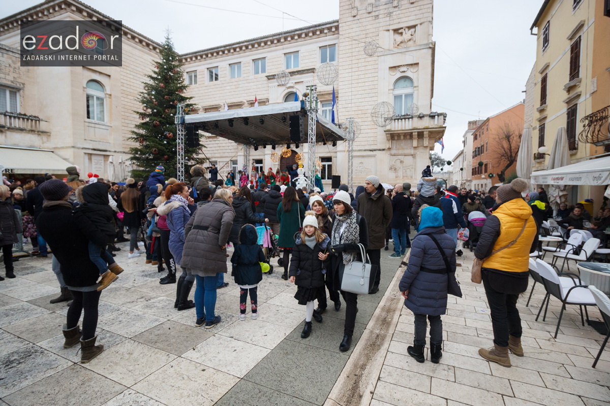 Đir po gradu, nedjelja 31. prosinca 2018. Đir po gradu, nedjelja 31. prosinca 2018.