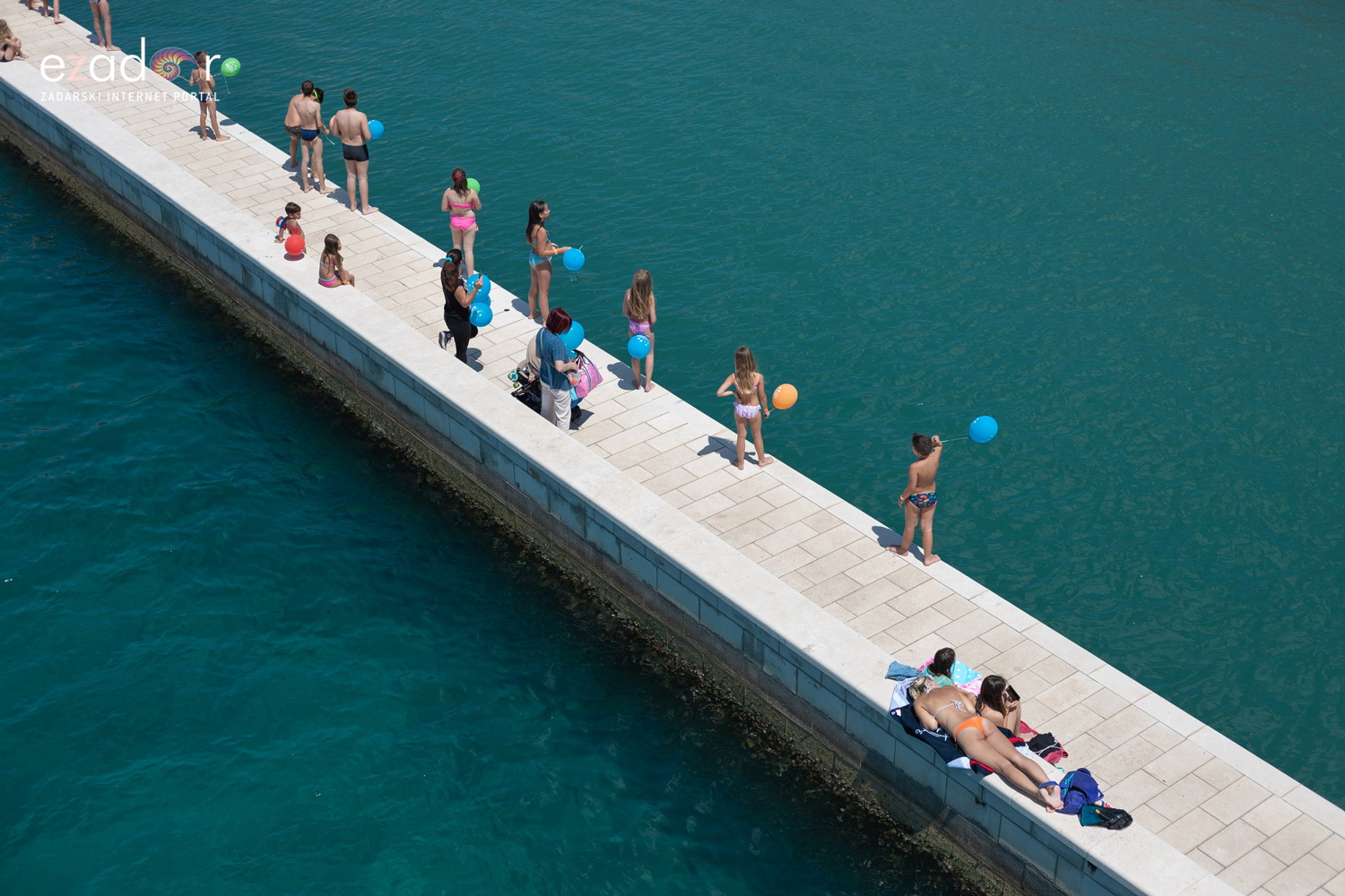 Meta feštica od balona i Ballon Jump