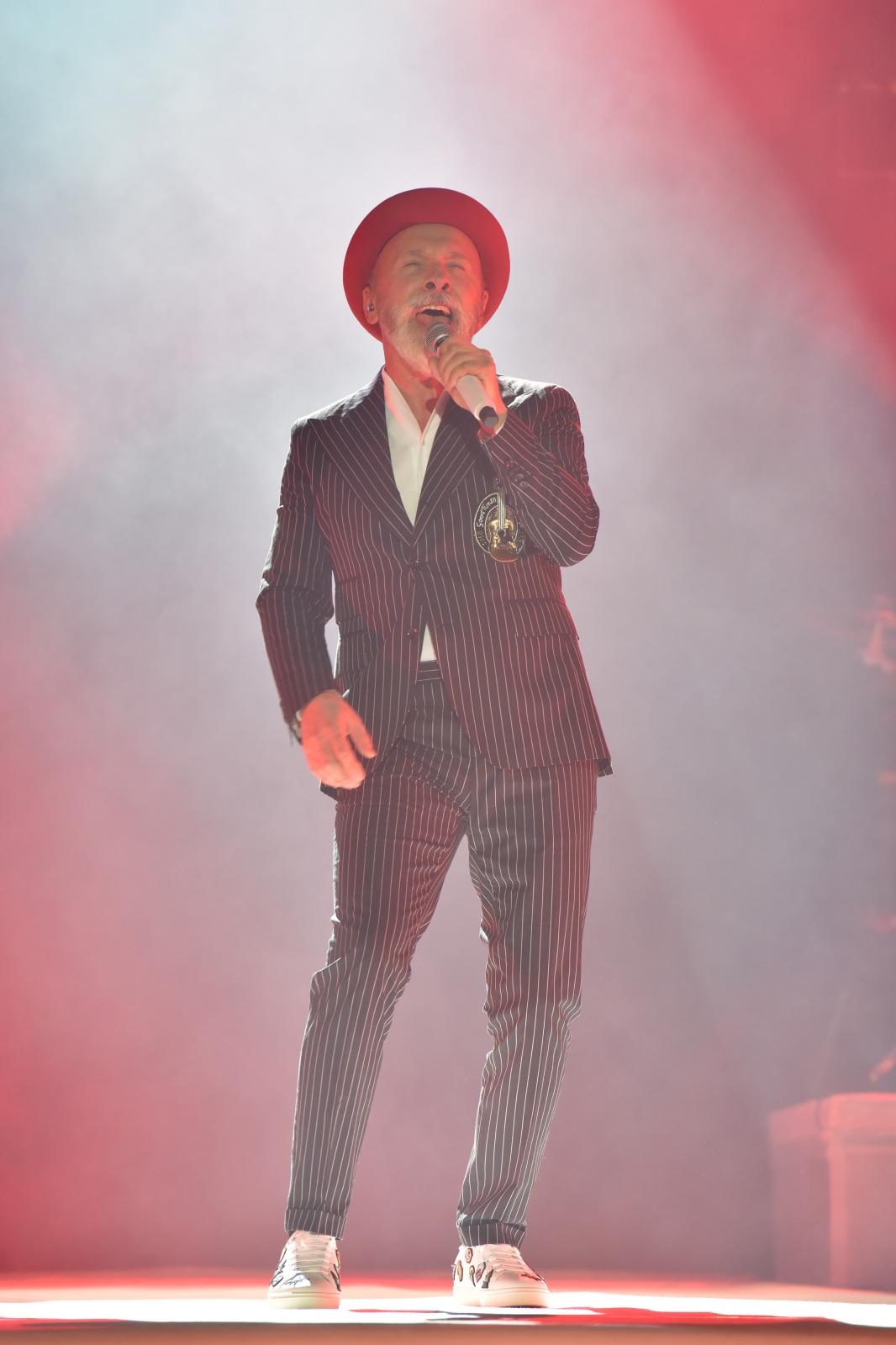 Dino Merlin @ Dvorana Krešimir Ćosić Dino Merlin @ Dvorana Krešimir Ćosić