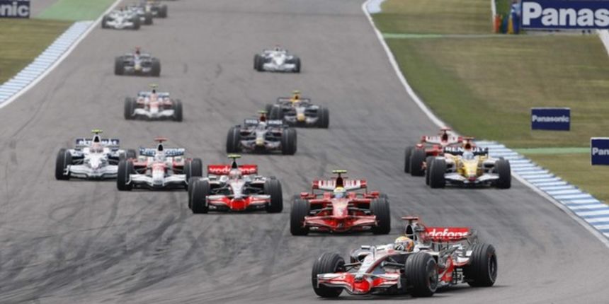 Start utrke u Hockenheimu ( foto: reuters) Start utrke u Hockenheimu ( foto: reuters)