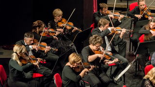 Simfonijski orkestar HRT-a pod ravnjanjem Enrica Dinda otvorio koncertnu sezonu u Zadru Simfonijski orkestar HRT-a pod ravnjanjem Enrica Dinda otvorio koncertnu sezonu u Zadru