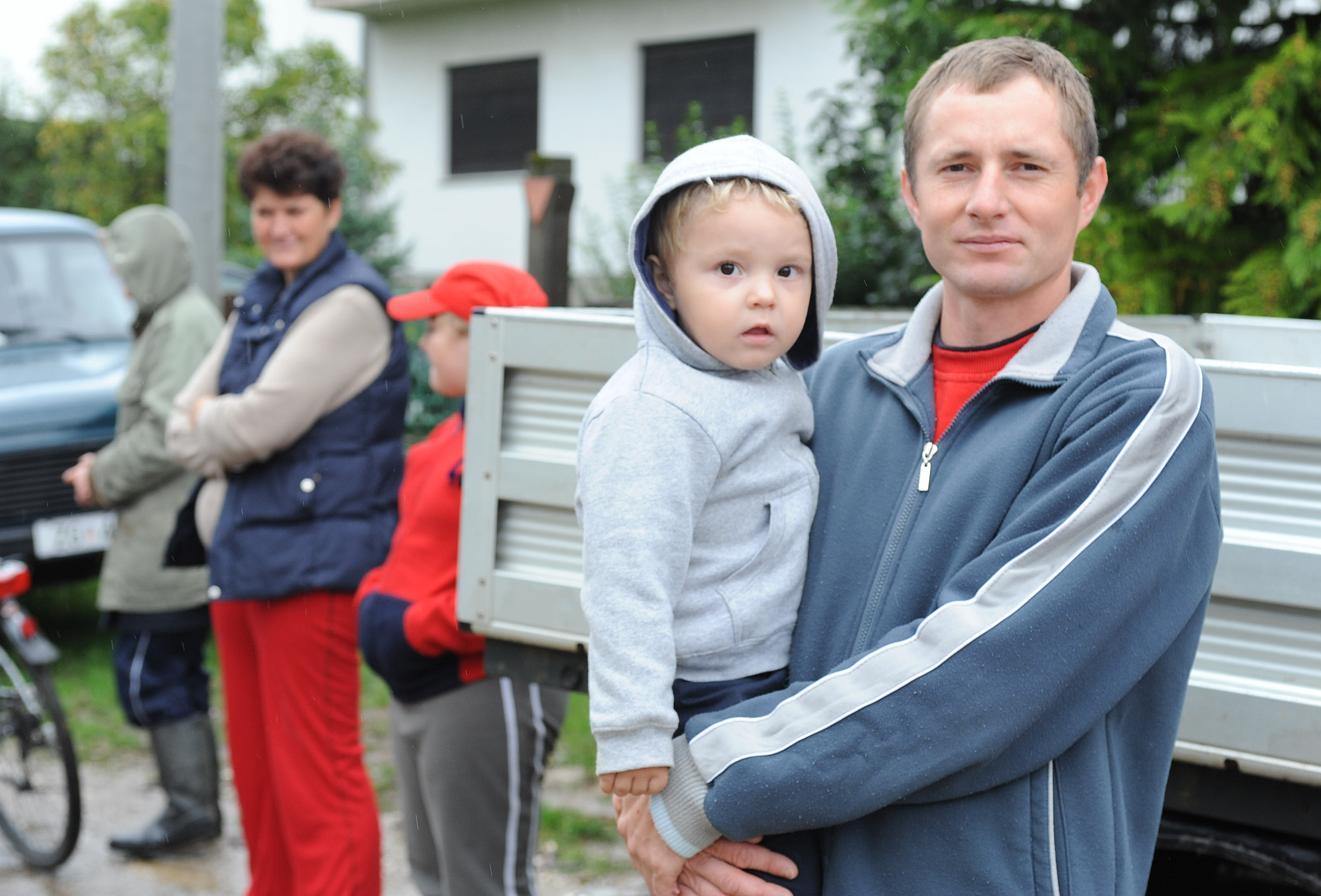 Rijeka Krapina se izlila iz svog korita nakon nekoliko dana neprekinutih kiša te je poplavila kuće i podrume u Zaprešiću, a vodostaj rijeke Save i dalje raste, Foto: Damir Krajac / CROPIX