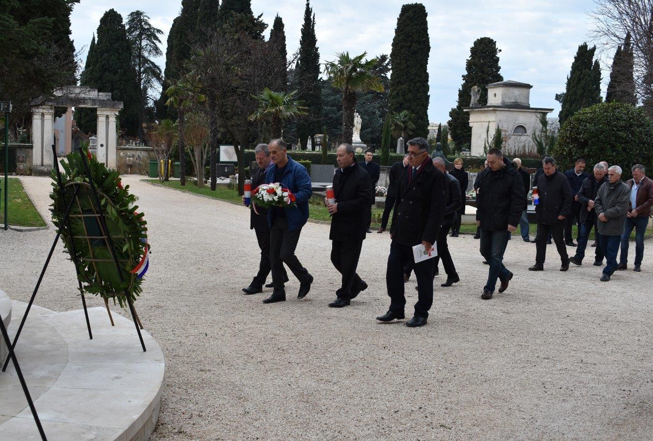 Polaganje vijenaca Polaganje vijenaca