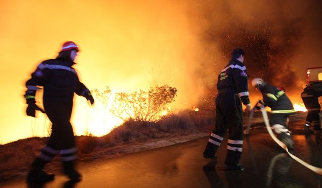 Pozar Zrnovica, vatrogasci, foto: Zvonimir Barisin / CROPIX