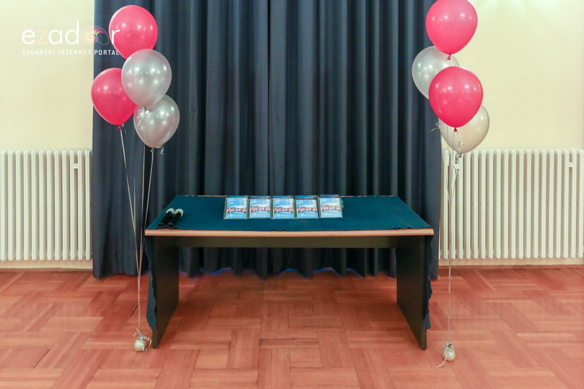 U Svečanoj dvorani Sveučilišta predstavljen CD-a klape Bersice U Svečanoj dvorani Sveučilišta predstavljen CD-a klape Bersice