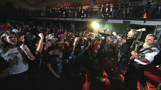 Pozdrav Azri u Arsenalu (foto: Marin Gospić)