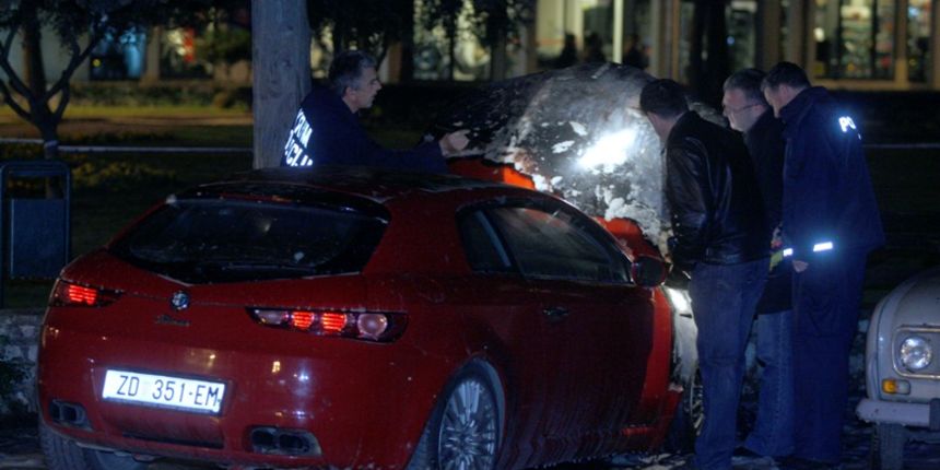 Zapaljen Kapovićev automobil (Foto:Jure Miskovic / CROPIX) Zapaljen Kapovićev automobil (Foto:Jure Miskovic / CROPIX)