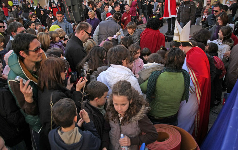 Božićni sajam na Forumu i Sv. Nikola na Narodnom trgu