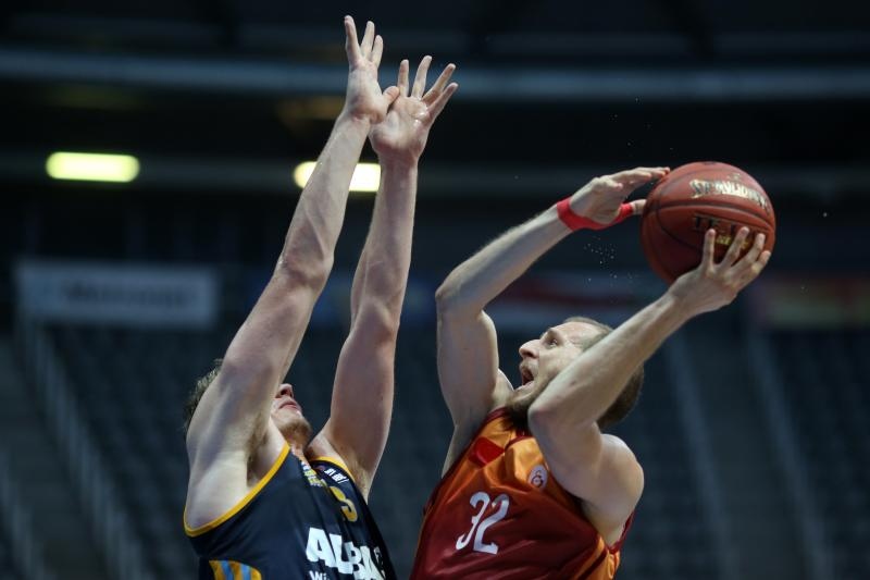 Drugi dan Zadar Basketball turnira u dvorani Krešimira Ćosića: susret izmedju Galatasaray Liv Hospital i Alba Berlin. Photo: Filip Brala/PIXSELL