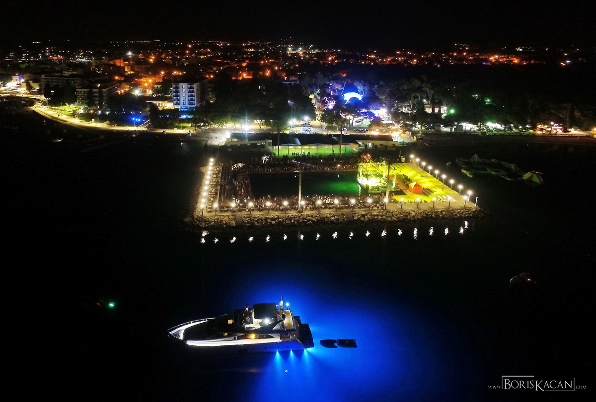 Severina oduševila nastupom na bazenu Ilirije u Biogradu na Moru