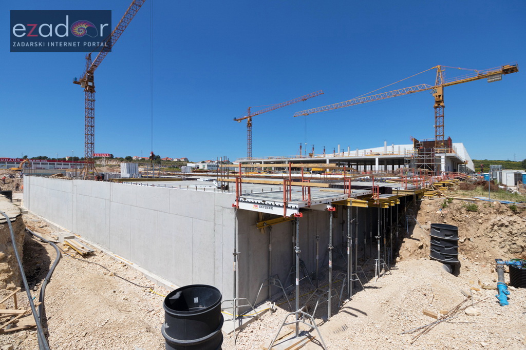 Radovi na proširenju trgovačkog centra Supernova Zadar