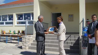 Svecano otvorenje obnovljenih podrucnih skola u Rastevicu i Bukovicu Svecano otvorenje obnovljenih podrucnih skola u Rastevicu i Bukovicu