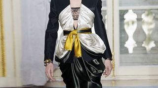 Balenciaga – Jesen/zima 2009/2010. (Cromoda.com)