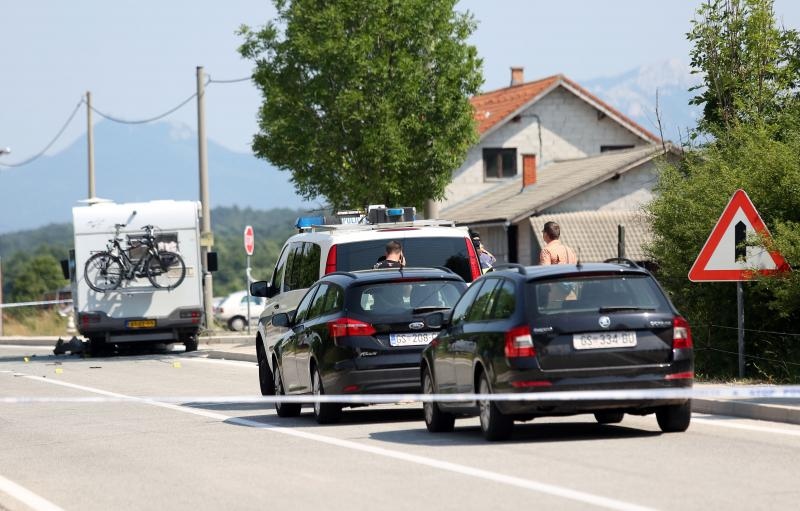 Stravična prometna nesreća u Ličkom Cerju na državnoj cesti D50