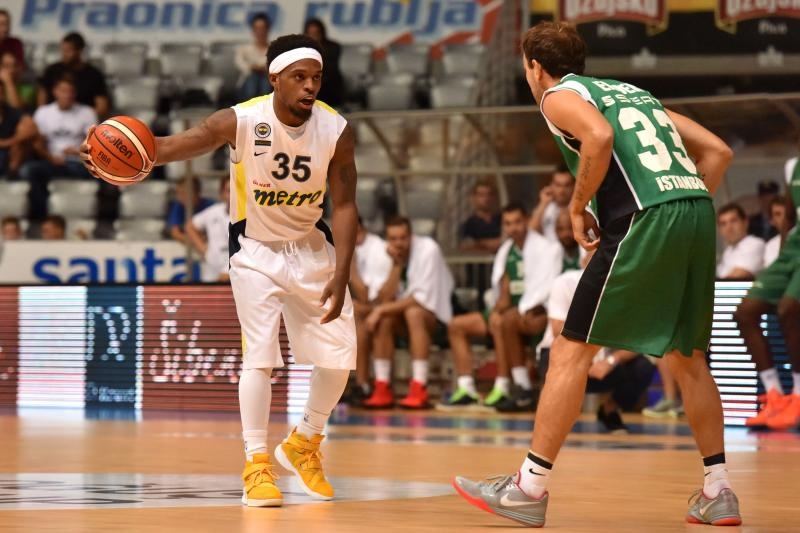 Zadar Dogus Basketball Tournament: Fenerbahçe Ülker – Darüşşafaka Doğuş 62-59, Foto: Dino Stanin/PIXSELL Zadar Dogus Basketball Tournament: Fenerbahçe Ülker – Darüşşafaka Doğuş 62-59, Foto: Dino Stanin/PIXSELL