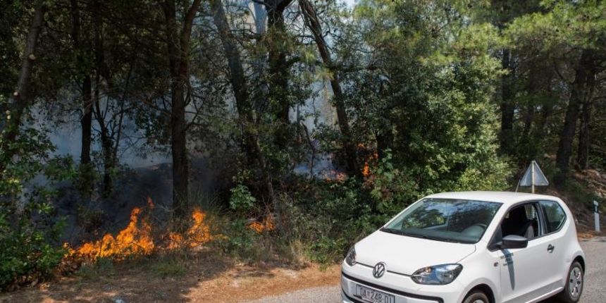 U katastrofalnim požarima na Pelješcu i Korčuli izgorjelo je više od 1400 hektara borove šume i vinograda. Photo: Grgo Jelavić/PIXSELL U katastrofalnim požarima na Pelješcu i Korčuli izgorjelo je više od 1400 hektara borove šume i vinograda. Photo: Grgo Jelavić/PIXSELL