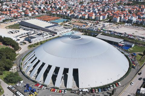 Zatvara se dvorana Krešimira Ćosića, plivalište otvoreno samo u subotu