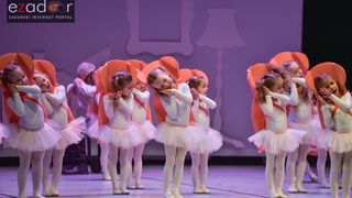 Predstava “Odgojoj” Plesne udruge Gesta u HNK Zadar