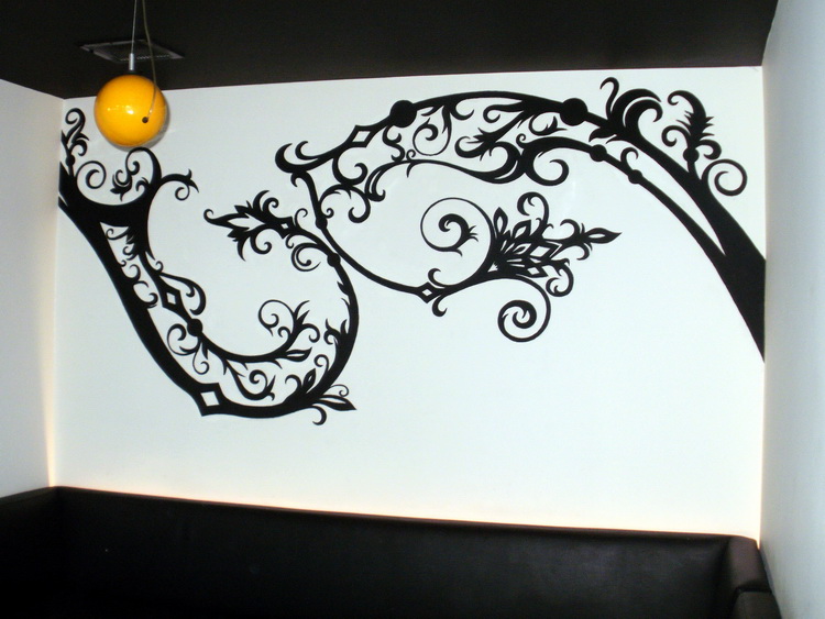 Dino Dević: Zidni murali